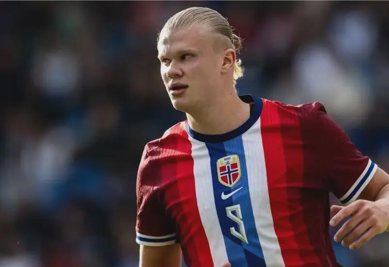 2-1！95分钟绝杀 英超13.1亿豪门18场不败终结 5.5亿战舰10轮9胜