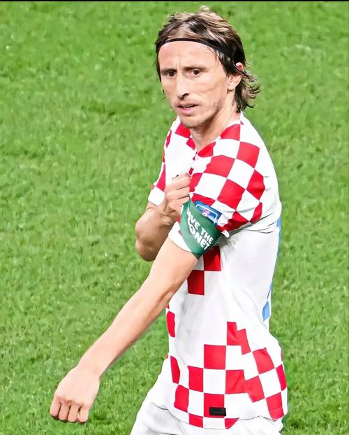 拉波尔塔：在新诺坎普为梅西办致敬仪式会很美好，但要等到26年底再谈