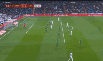 波媒：莱万与巴萨均未确定是否续约，将等到明年再做决定